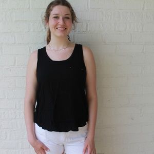 Black Sleeveless Two Fabric Top